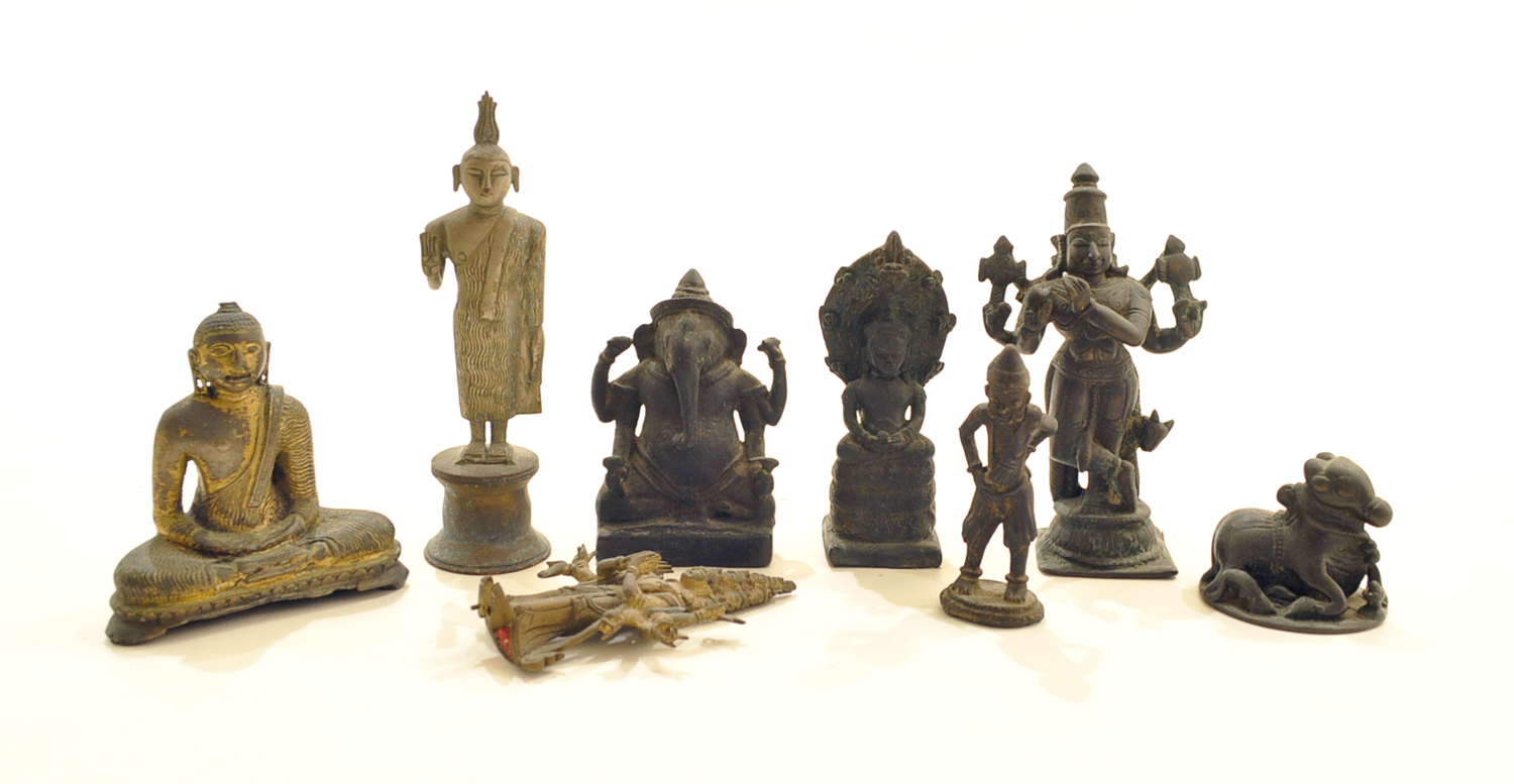 A collection of South East Asian metal and bronze figures - Mossgreen ...