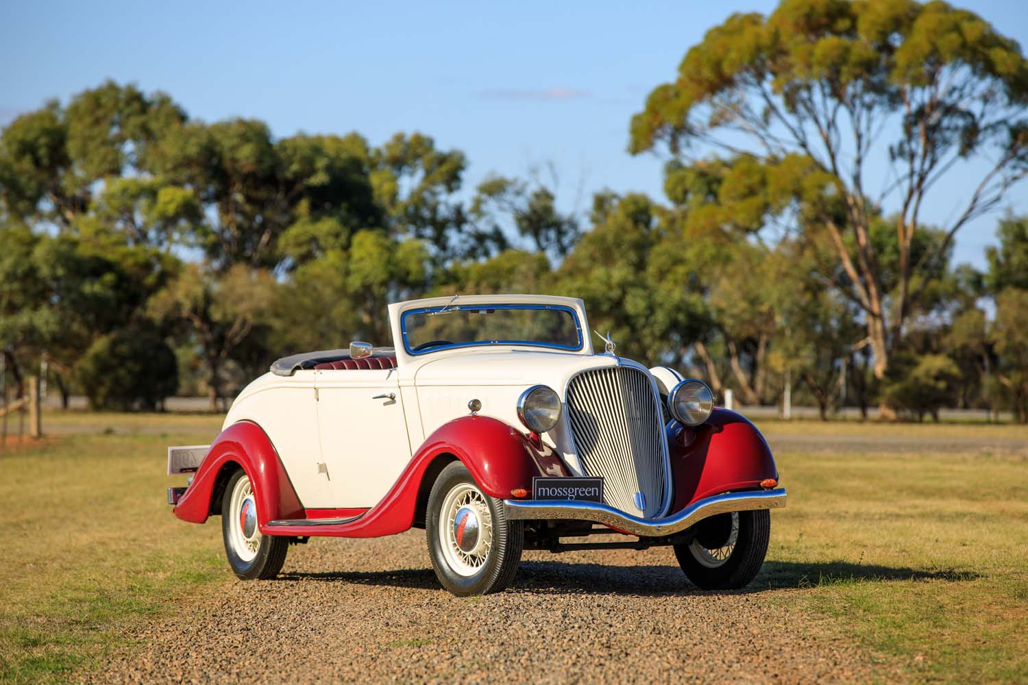 Уолтер хадсон. Hudson Terraplane. Гудзон автомобиль 1934. Пли́мут Терраплан. Smith автомобиль.