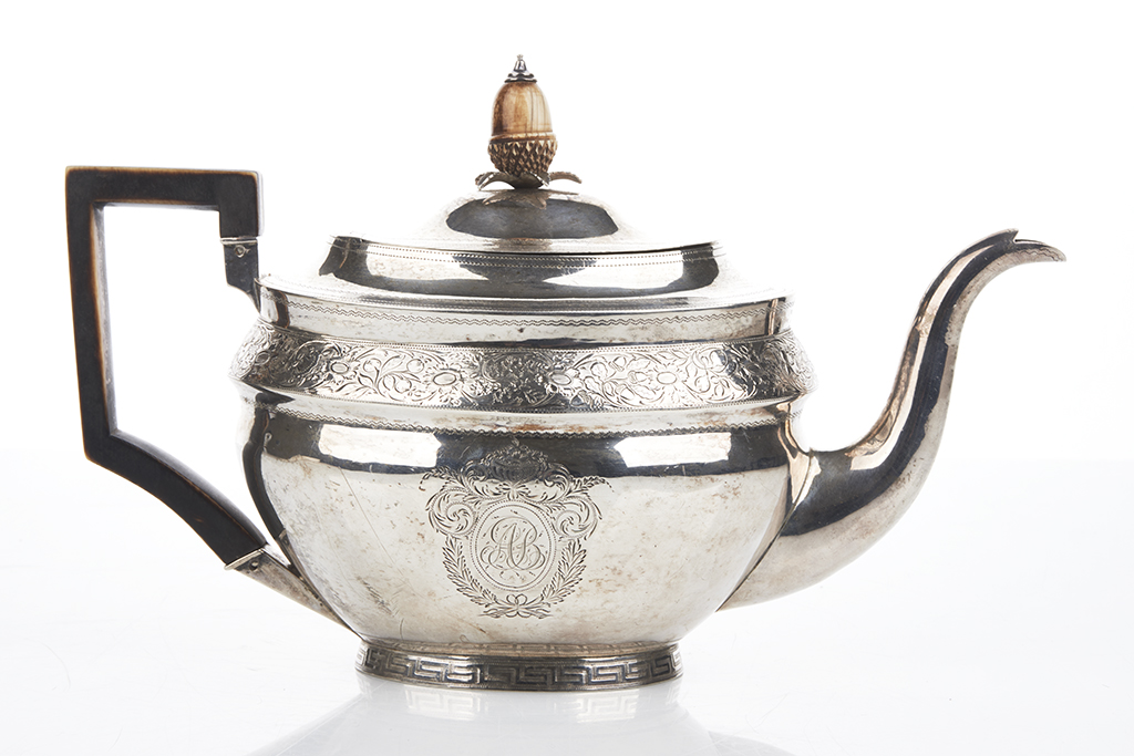 George III Sterling Silver Teapot, Mark of Duncan Urquhart & Naphtali ...